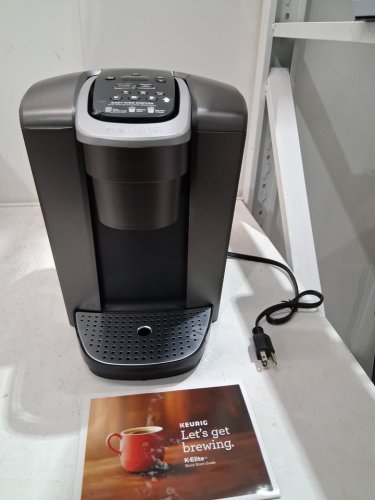 KEURIG K-ELITE SINGLE SERVE K-CUP COFFEE MAKER WITH ICED BREW FUNCTION - 75OZ RESERVOIR - BLACK/BRUSHED SILVER (MODEL: K90) image 3