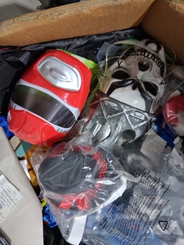 assorted MIXED item Halloween costume MYSTERY PALLET - VARIOUS costumes - aprox 150+ (PALLET #4) image 8