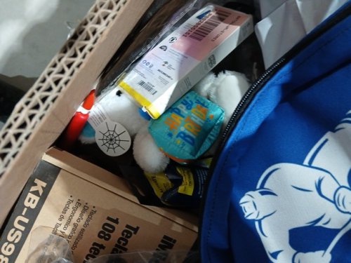 assorted MIXED item MYSTERY PALLET - VARIOUS PRODUCTS - aprox 300+ - (pallet #22) image 10