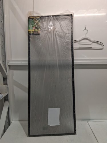 Exo Terra Terrarium Screen Cover with Maximum UV penetration - 48" x 18" - 60/75 Gallon - black (MODEL: PT2717) image 2