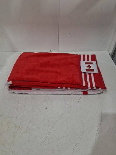 Safdie & co Canada day jacquard beach towel - 40" x 70" - red/white (model: 1993030) image 2