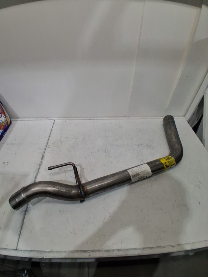 Dynomax Exhaust Tail Pipefor Chevrolet Silverado 1500 - Silver (Model: 54992) image 2
