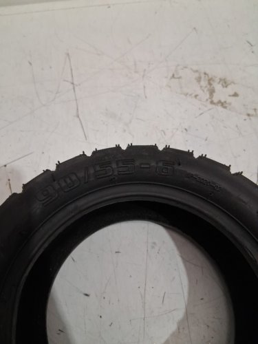 naiputun tubless tire - max 180lbs - 90/55-6 - fits 10" escooter - black image 4