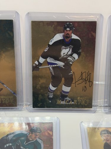 7 ASSTD SIGNED 1998 IN THE GAME INC HOCKEY CARDS image 14