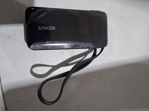 ANKER 3-IN1 10K WIRELESS PORTABLE CHARGER WITH BUILT-IN USB-C CABLE - 30W - 10000MAH - BLACK (MODEL:3431800) image 3