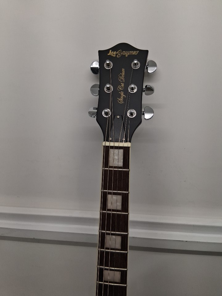 Leo Jaymz 39" Full Size Leo Jaymz Single Cut Curved Top Electric Guitar - black image 6