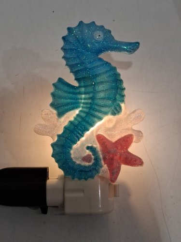 Novelty Lights LED Seahorse Night light - warm white (model: NL-LED-SEAHORSE) image 3