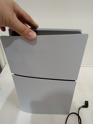 SONY PLAYSTATION 5 SLIM *updated model* (PS5) CONSOLE WITH WIRELESS CONTROLLER - DIgital EDITION - 825gB (MODEL: CFI-2115) image 9
