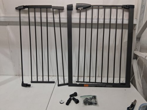 MUNCHKIN EASY CLOSE XL METAL BABY GATE - 29.5"-51.6" WIDE - DARK GREY (MODEL MK0009-111 REV 6) image 6