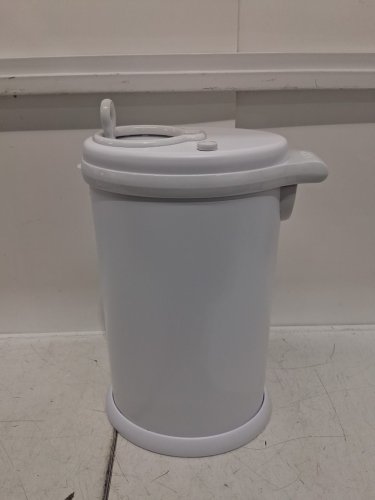 UBBI STEEL DIAPER PAIL WITH SAFETY LOCK - 13GAL - WHITE - (model: 21025 10114n) image 4
