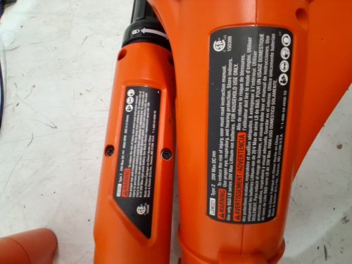 BLACK+DECKER 2-in-1 STRING TRIMMER/EDGER AND SWEEPER/BLOWER - 10" - 20V MAX LITHIUM BATTERY WITH CHARGER - BLACK/ORANGE (MODEL: LCC222) image 5