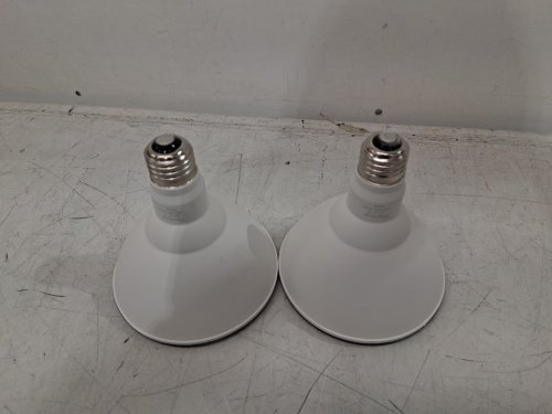 2PK youtime indoor/ outdoor dimmable Flood Light Bulbs - 15W - 3000k - 1600lm - white (model:Par38 ) image 4