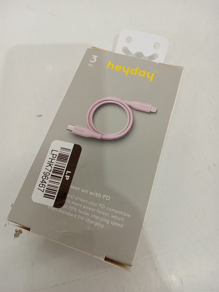 HEYDAY fast charging lightning to USB-C cable made for iphone/pad - 3FT - light pink image 2