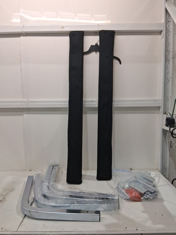 Carpet-padded Boards steel mount Boat Trailer Guides - 45" - white (model: XSJ23-F004) image 3