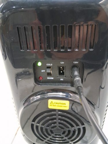 yashe mini fridge with Thermoelectric Cooler and Warmer for skin care or drinks - 6L - black - (model:mfa-6l-h) image 4