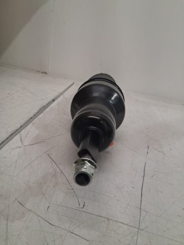 auto-leveling rear air shock absorber - for Infiniti QX56 11'–13', Infiniti QX80 14'–23', & Nissan Armada 17'–23' image 4