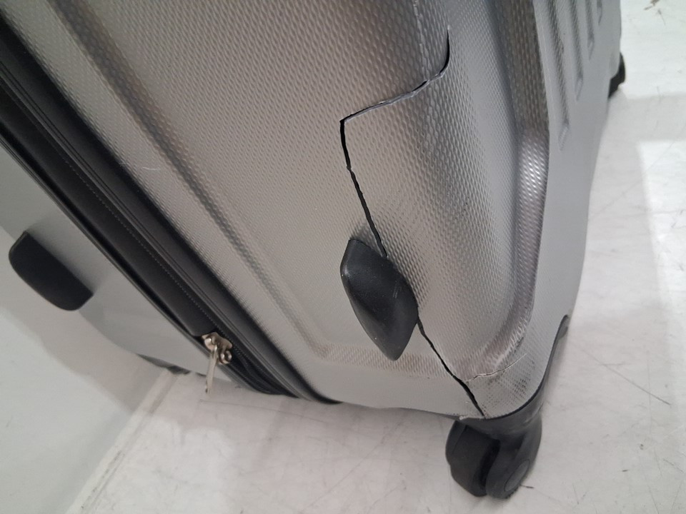 Outbound Hardside Spinner luggage - 30" - silver image 3