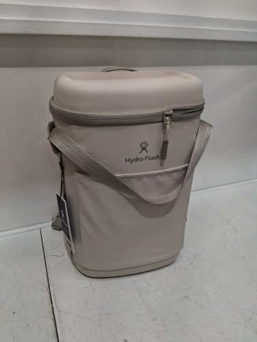 hydro flask soft carryout backpack cooler - 22l - beige image 3