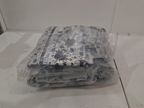 3pc oversized queen quilted comforter with pillowcases - blue/white - 92" x 96" image 5