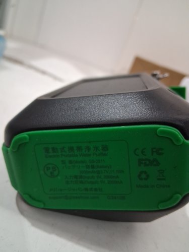 greeshow portable solar powered wireless water purifier with hard case - green/black (model:gs-2811) image 4