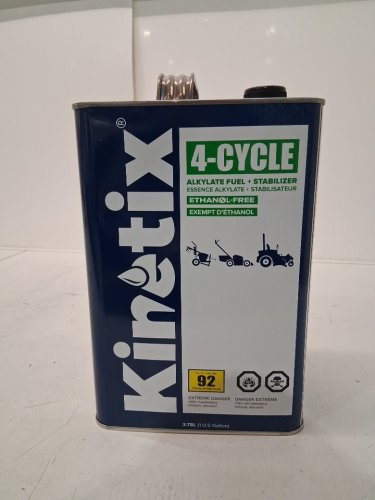 kinetix 4-cycle alkylate fuel + stabilizer lubricant - 3.78L - blue image 3