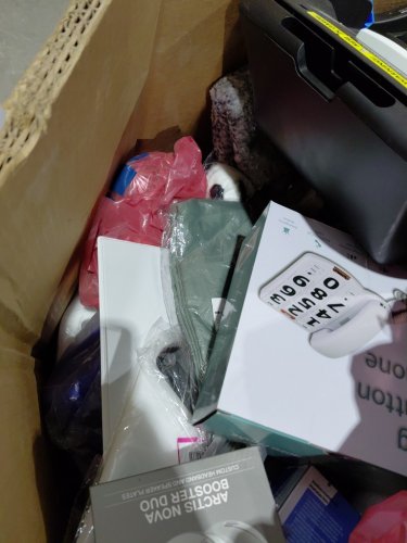 assorted MIXED item MYSTERY PALLET - VARIOUS PRODUCTS - aprox 300+ - (pallet #29) image 6