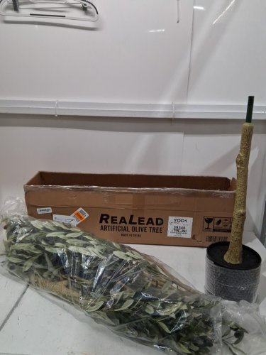 REALEAD ARTIFICIAL FAUX POTTED OLIVE SILK TREE WITH BRANCHES AND FRUITS - 7FT - (model: RJTDGGSL-7FT) image 2