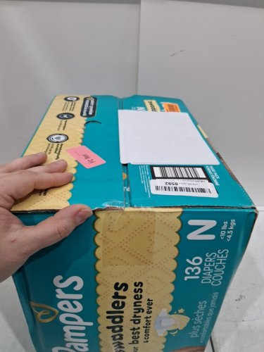 136PK PAMPERS SWADDLERS DIAPERS - NEWBORN SIZE image 3