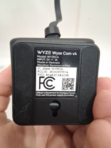 Wyze Cam v4 Smart Home Security Camera for Indoor/Outdoor Use - 512gb cap storage - black (model: wyzec4-b) image 4
