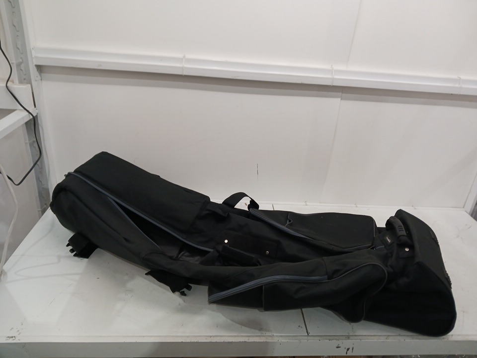AMAZONBASICS SOFTSIDED GOLF TRAVEL … King of the North Auction