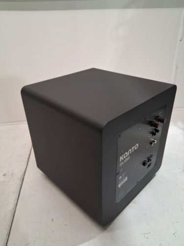 kanto sealed powered subwoofer - 300w peak | 8" - black - (model: sub8vmb) image 4