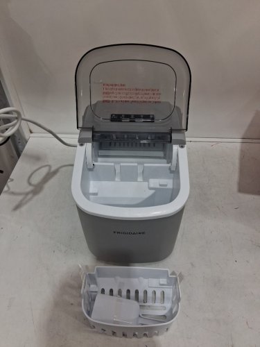 FRIGIDAIRE COMPACT COUNTERTOP ELECTRIC ICE MAKER - MAKES 26LBS OF ICE/DAY - SILVER (MODEL: EFIC189-B-SILVER) image 2