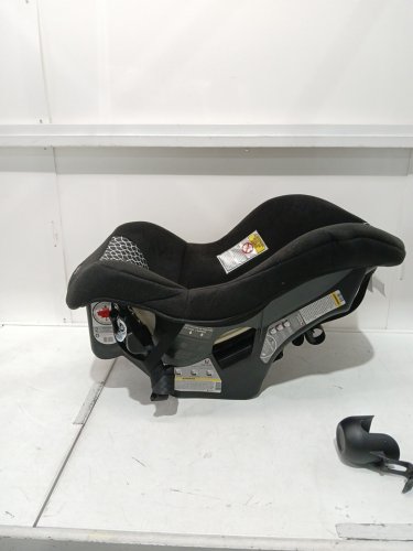 Cosco Scenera Next Convertible Car Seat with cup holder- 40lbs max - otto/black - (MODEL: 22182C-CVA) image 7