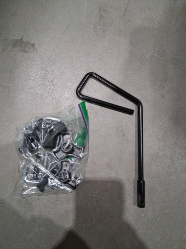 greenworks pro 20" 80v cordless snow thrower with 2.0 ah battery & charger - green (model: snb401) image 7