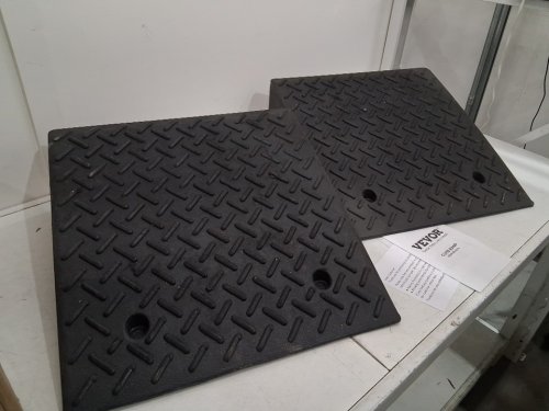 2PK Weatherproof Rubber Driveway Curb Ramp - 7000LBS MAX - 7" Rise - 19.3"" x 19.3" - Black- (Model: 0207V3IG) image 3