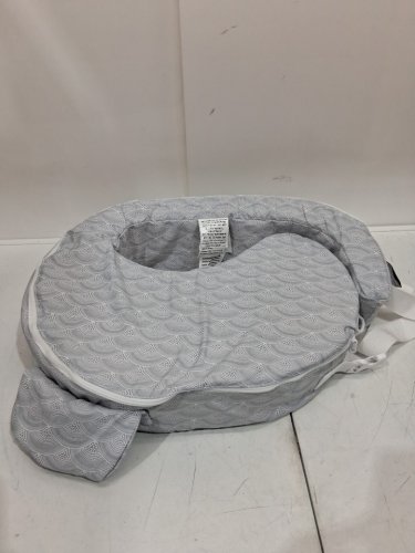 my brest friend original posture support nursing breastfeeding support pillow with pocket and removable slipcover - HORIZON/GREY/WHITE image 3