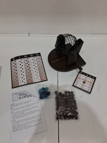 game gallery wooden bingo set - brown image 3