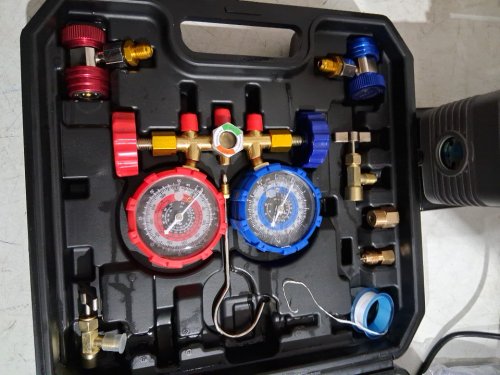 OMT SINGLE STAGE VACUUM PUMP AND MANIFOLD GAUGE SET - 4 CFM - 1.3 H/P - BLACK image 8