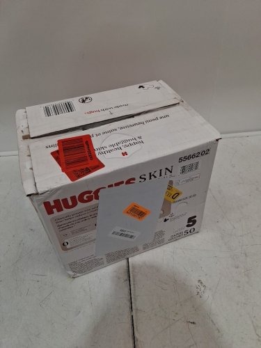 50PK HUGGIES DISNEY BABY SKIN ESSENTIALS DIAPERS - SIZE 5 image 2