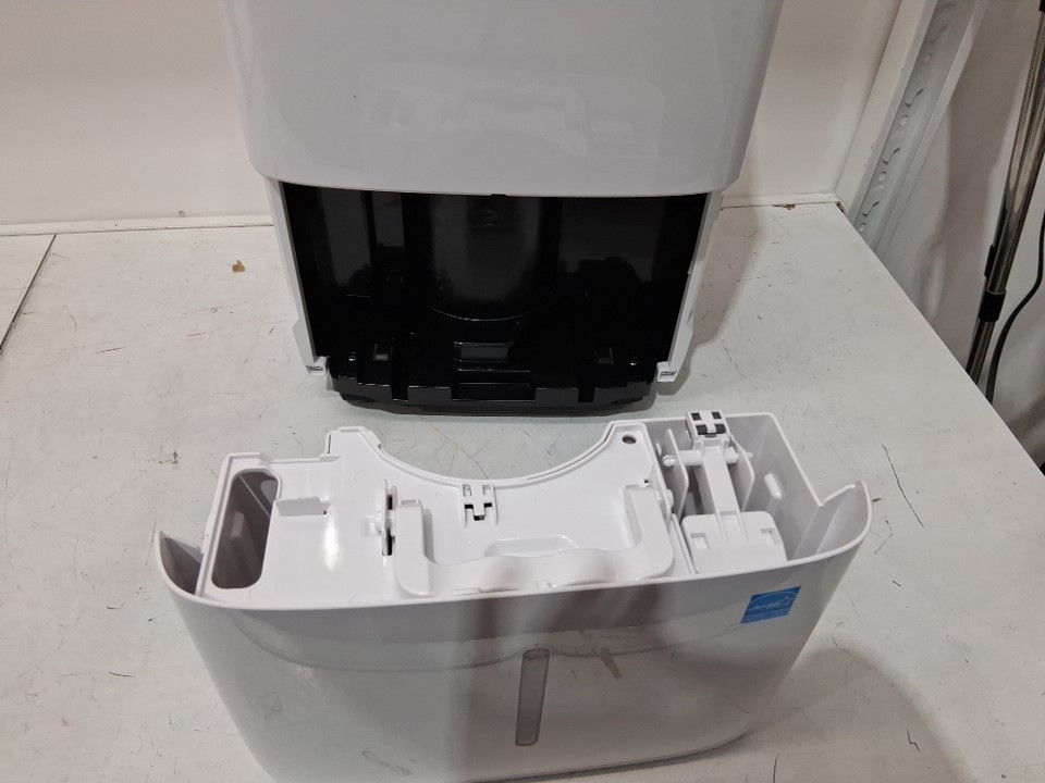 WAYKAR DIGITAL ENERGY STAR DEHUMIDIFIER - 5000SQ.FT COVERAGE - 1.4GAL. TANK - WHITE (MODEL: jd025ce-80) image 6