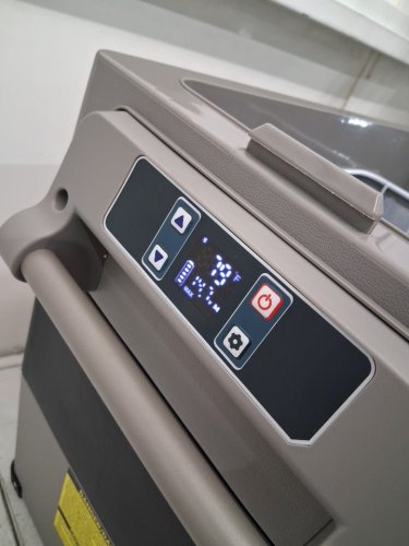 euhomy 12V portable cooler/freezer for camping or home with app control - 59qt -4F~68F - black & grey (model: cf-55) image 9