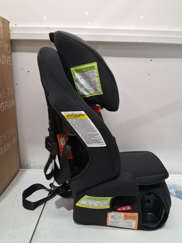 GRACO C20 TRANZITIONS 3-IN-1 HARNESS BOOSTER CAR SEAT - 100LBS CAP - BLACK (MODEL: 2035724) image 4