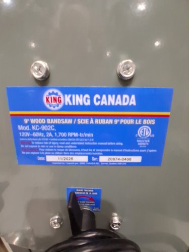 King Canada Wood Bandsaw with light & Laser - 9" - grey (model: KC-902C) image 6