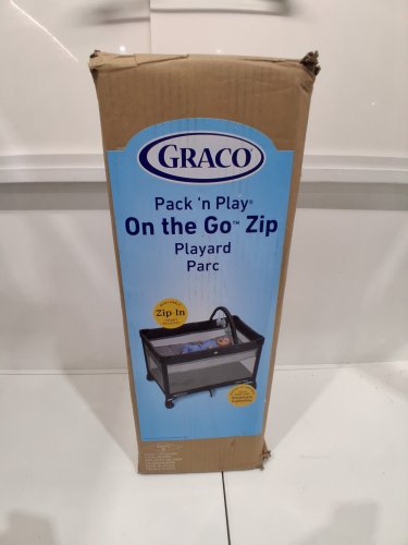Graco Pack n' Play on the go zip playard - reeves - black/grey (model: 2217526) image 2
