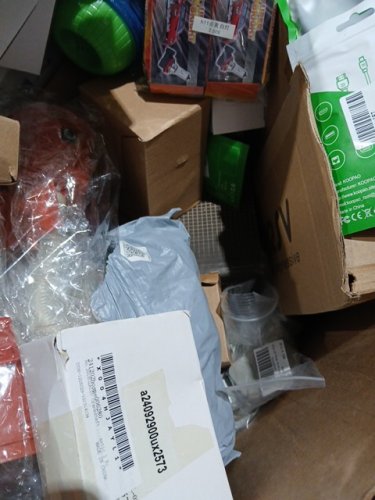 assorted MIXED item MYSTERY PALLET - VARIOUS PRODUCTS - aprox 300+ - (pallet #25) image 9
