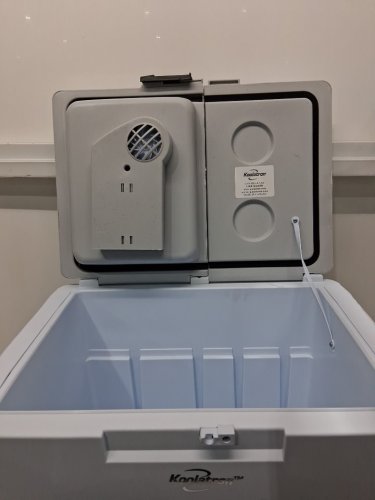 KOOLATRON PORTABLE  KARGO COOLER/WARMER - 33QT - 12V - GREY (MODEL: P65) image 5