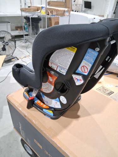 GRACO EXTEND2FIT CONVERTIBLE CAR SEAT - TITUS GREY/BLACK (MODEL: 2149057) image 6