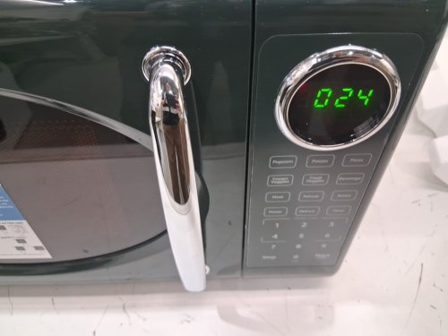Danby retro countertop microwave - 700w - 0.7cu.ft - green (model: dmw07e1gdb) image 3