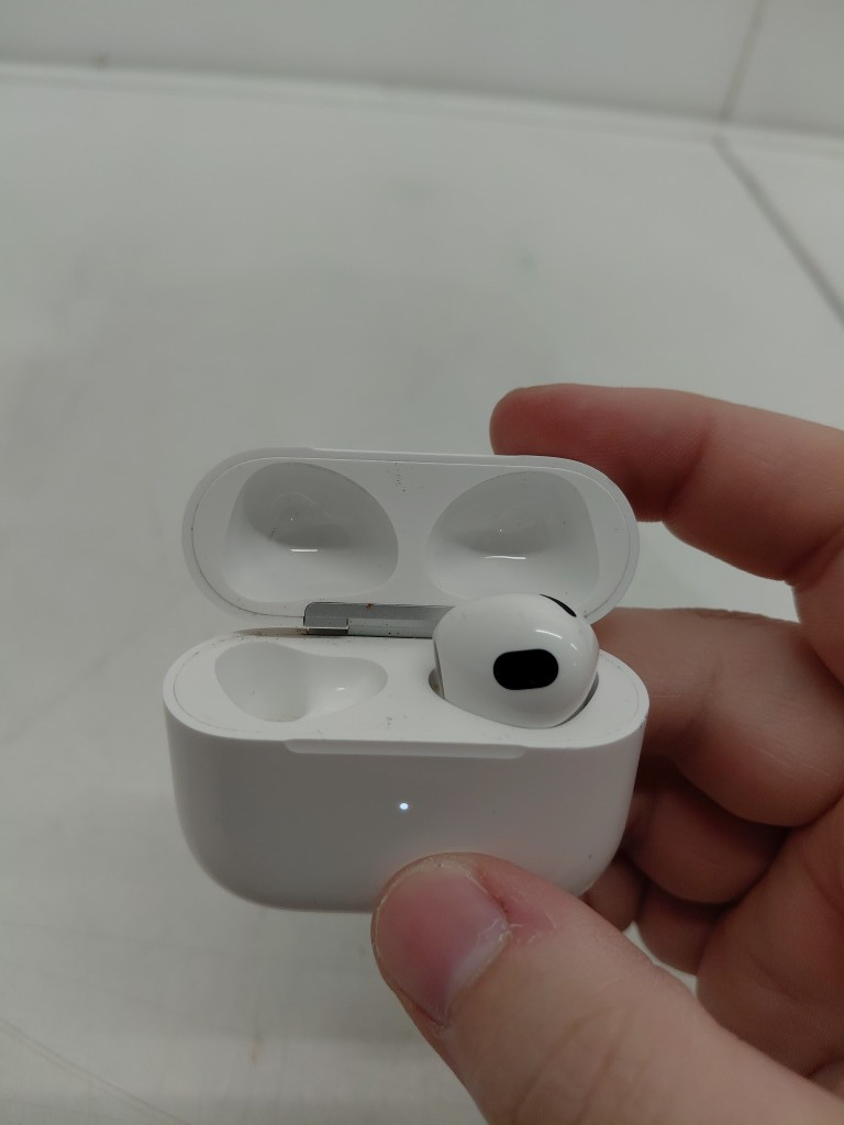 Apple Airpods 3rd Gen Bluetooth Wireless Earbuds - White (Model: MPNY3AM/A) (Model: A2565, A2564, A2897) image 3