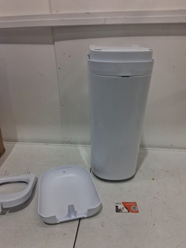 Diaper Genie Essence Pail with 18 Easy Roll Refill Bags - 23" - white (model:‎I000908) image 3